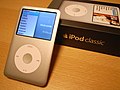 6G iPod and packaging