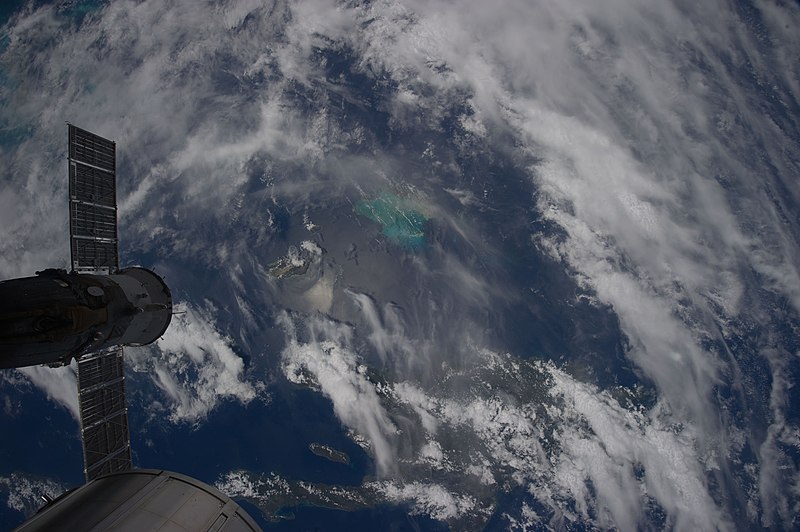 File:ISS031-E-53099 - View of Earth.jpg