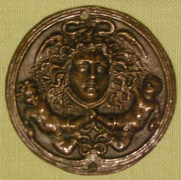 File:Il moderno, testa di medusa.JPG