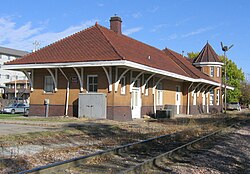 Iowa City train station.jpg