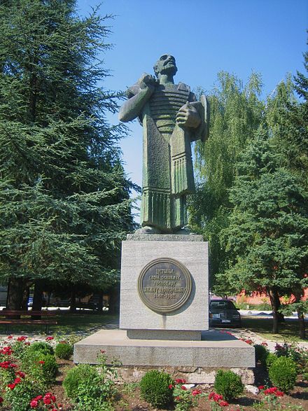 Statue of Ivan Crnojević