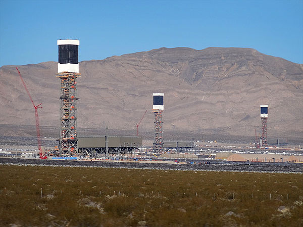 The three towers of the Ivanpah Solar Power Facility