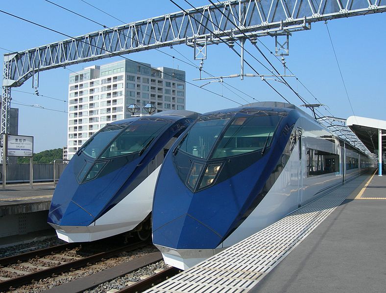 File:Keisei AE 2nd line up in Higashimatsudo.jpg