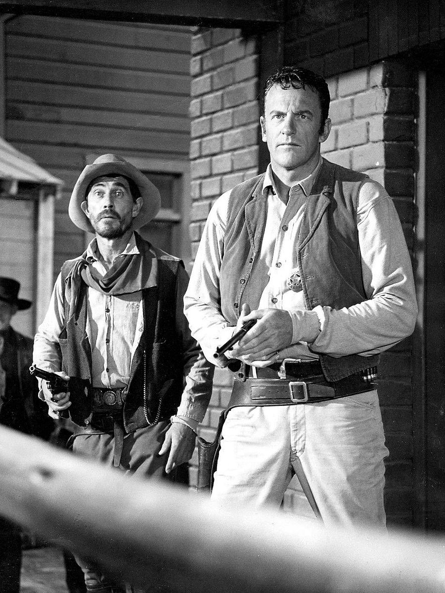 File:Ken Curtis James Arness Gunsmoke 1968.JPG.