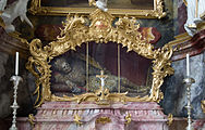 English: Relic of the body of St. Hycinthus in the front left side-altar in the church Maria Himmelfahrt of the Monastery Fürstenfeld. Deutsch: Ganzkörpereliquie des Hl. Hycinthus im linken, vorderen Seitenaltar der Kirche Maria Himmelfahrt des Klosters Fürstenfeld.