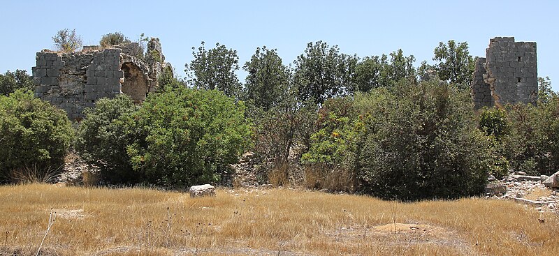 File:Korykos Klosterkirche16.jpg