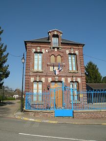 La Houssoye mairie 1.JPG