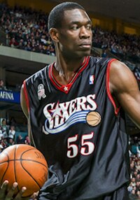 Image: Lipofsky Dikembe Mutombo (cropped)