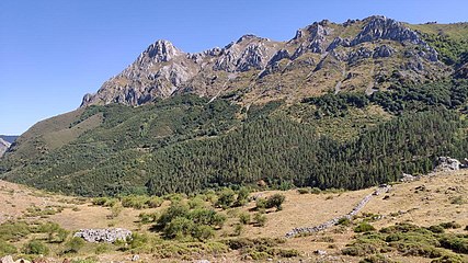 Valle y pico Bodón.