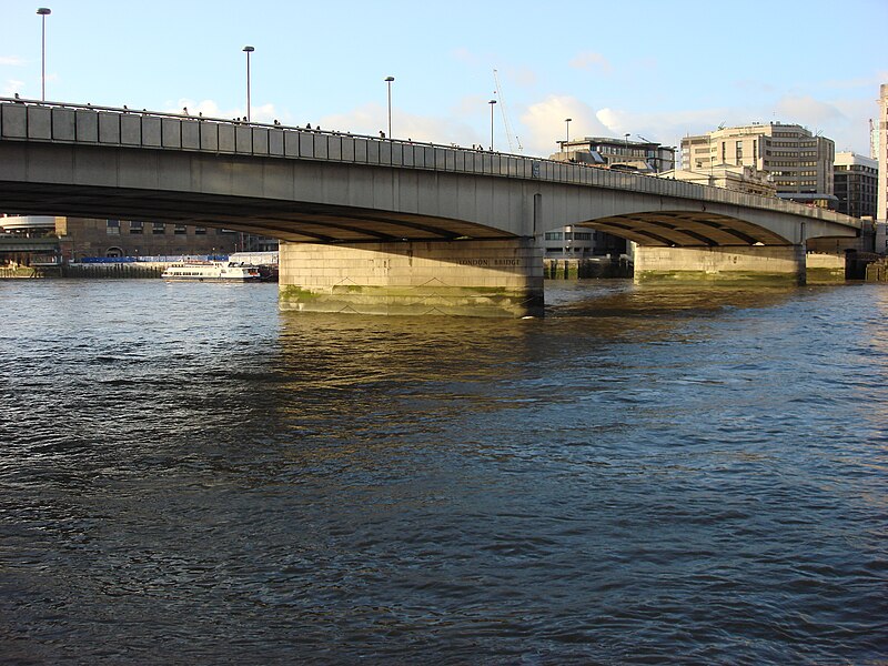 File:London Bridge from South bank.jpg