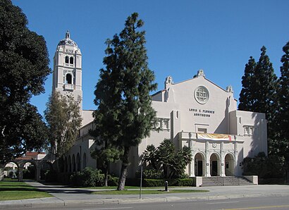 How to get to Fullerton Union High School with public transit - About the place