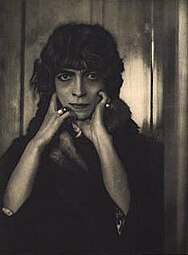 Adolf de Meyer, Portrait de Luisa Casati (1912), photographie.