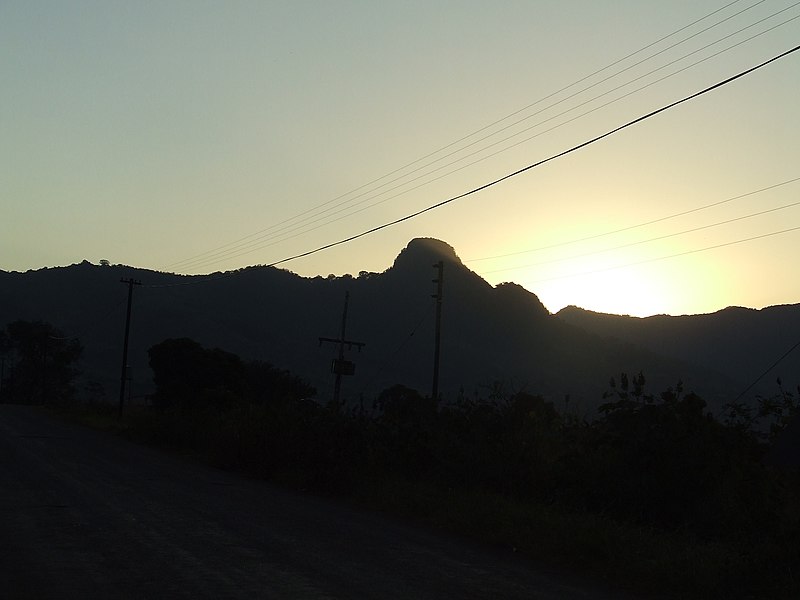 File:Lwamondo Peak- Sunset - panoramio.jpg