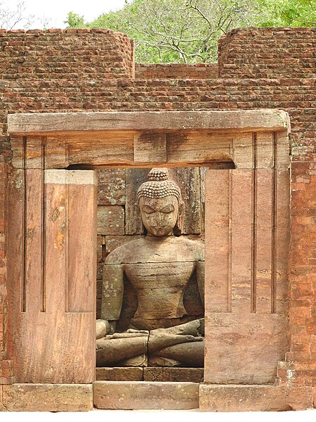 File:Main Buddha in Udayagiri monasteries complex.jpg