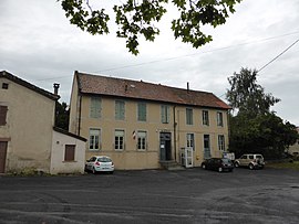 Das Rathaus in Fayet-le-Château