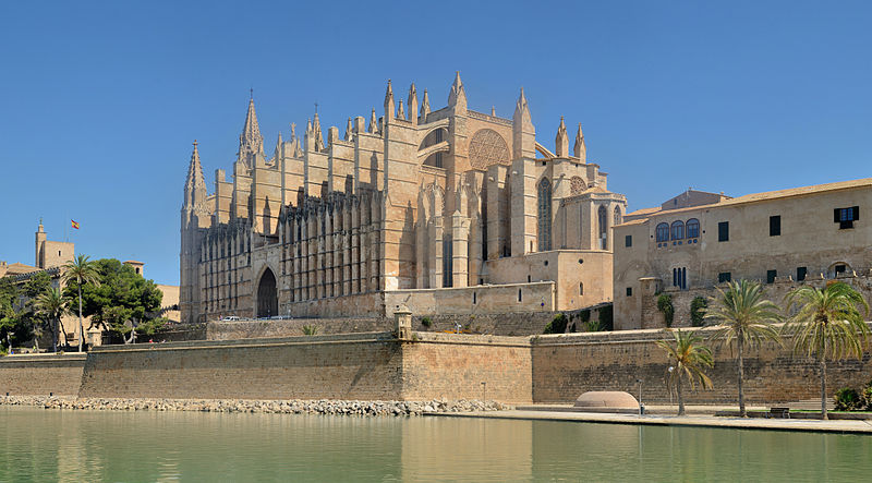File:Mallorca - Kathedrale von Palma2.jpg