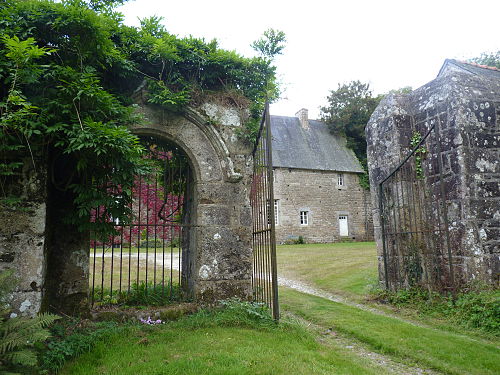 Rideau métallique Saint-Bihy (22800)