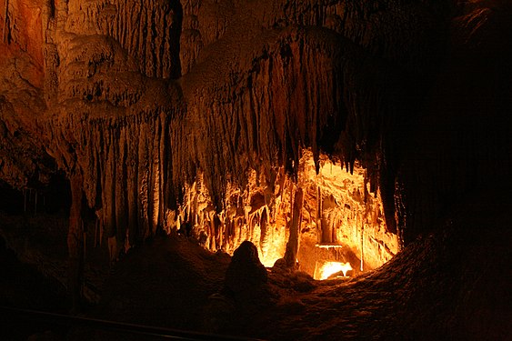 Marakoopa Cave