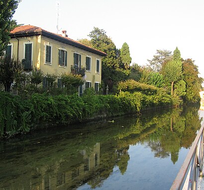 Come arrivare a Quartiere Adriano con i mezzi pubblici - Informazioni sul luogo