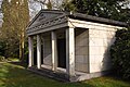 Deutsch: Mausoleum Ritterbusch auf dem Friedhof Hamburg-Ohlsdorf.