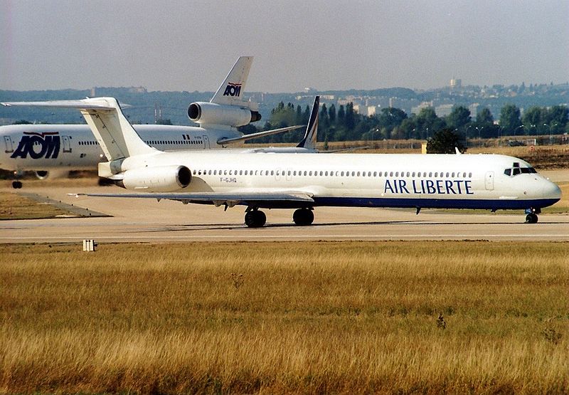 File:McDonnell Douglas MD-83 (DC-9-83), Air Liberte AN0192952.jpg