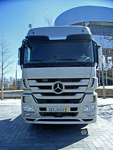 Un moderno Actros della Mercedes-Benz