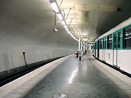 Metro de Paris - Ligne 3 bis - Gambetta 04