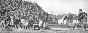 George M. Lawton running with the ball against Minnesota, November 1910 Michigan - Minnesota, 1910, George Lawton running.png