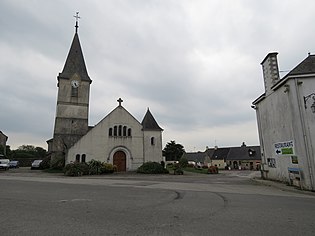Monteneuf - Église 01.JPG