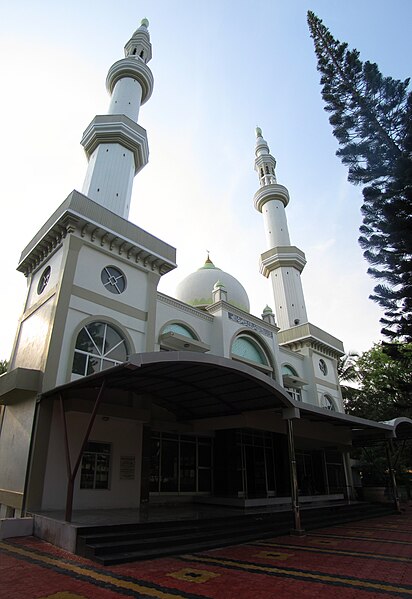 File:Muhuiddin Juma Masjid, Chithari, Kasaragod.jpg