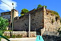 Muralla de la Casa senyorial dels Peguera (Torrelles de Foix)