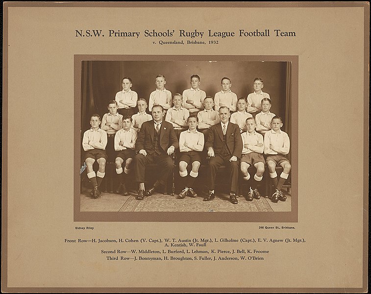 File:N.S.W Primary Schools' Rugby Leauge Football Team v Queensland Brisbane, 1932 (10075942705).jpg