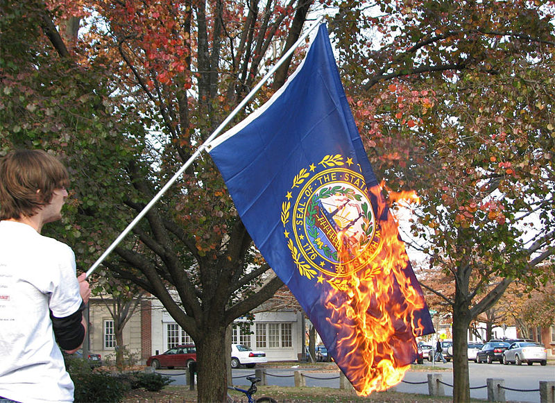 File:New Hampshire flag burn.jpg