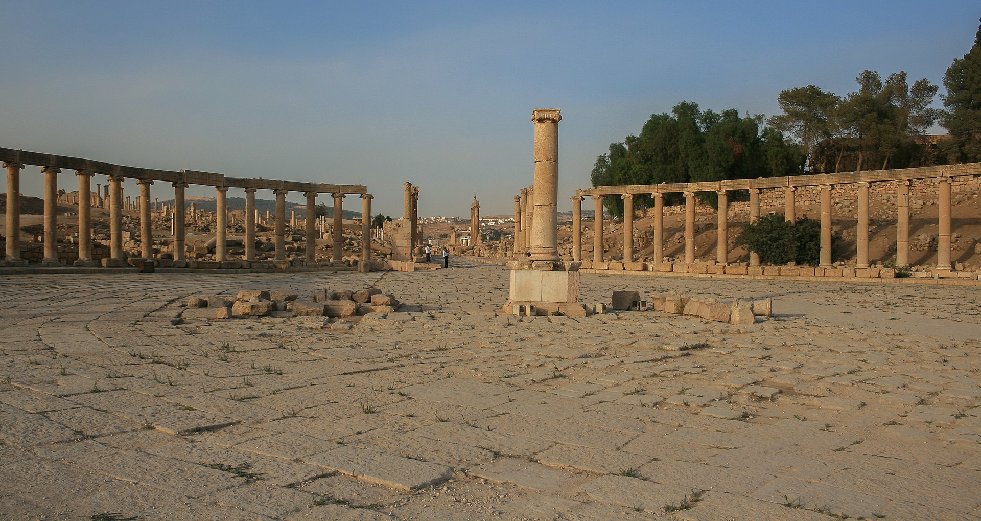 Il foro ovale ed il cardo massimo