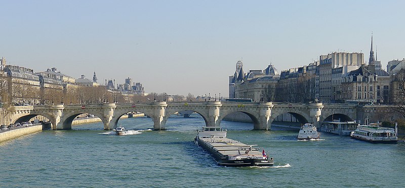 File:P1080149 Paris Ier et VI pont-Neuf rwk.JPG