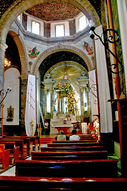 Archivo:Parroquia de San Martín Obispo  - Wikipedia, la enciclopedia  libre