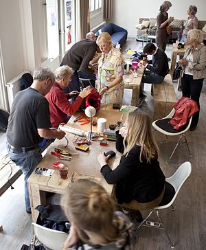 Repair Cafe by Ilvy Njiokiktjien.jpg