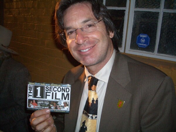 Carradine holding a producer credit for The 1 Second Film in October 2004