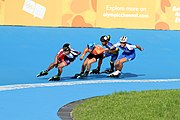 Deutsch: Badminton bei den Olympischen Jugendspielen 2018; Tag 2, 8. Oktober 2018; Finale Jungen English: Roller speed skating at the 2018 Summer Youth Olympics; day 2, 8 October 2018 – Boys Final