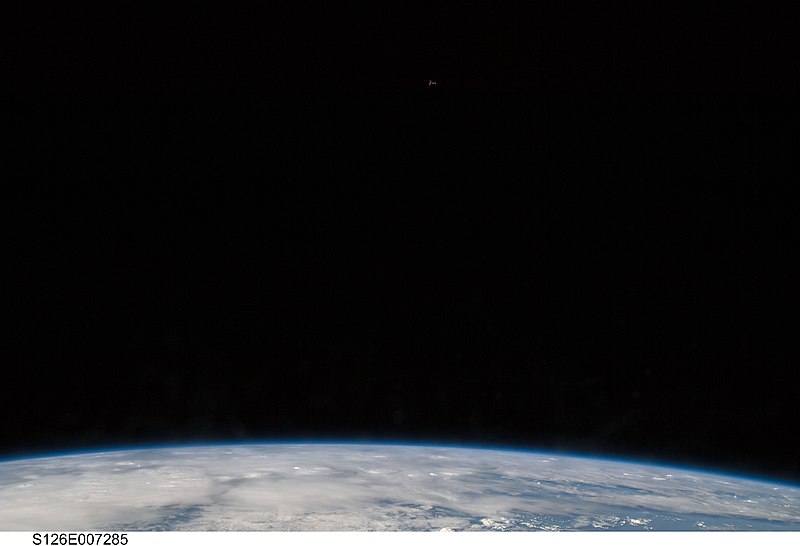 File:STS126-E-7285 - View of Earth.jpg