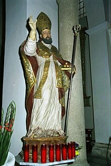 San Nicolò, patrono di Venetico Superiore, statua lignea del XVI secolo