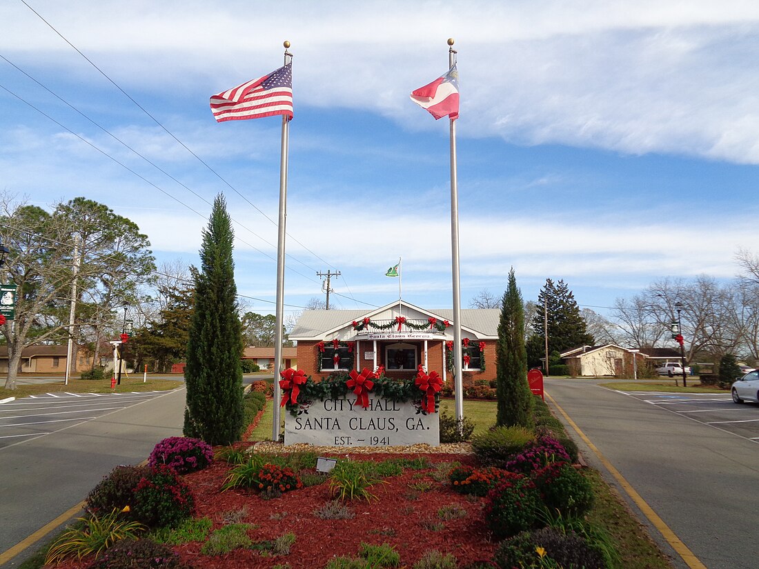 File:Santa Claus City Hall.JPG