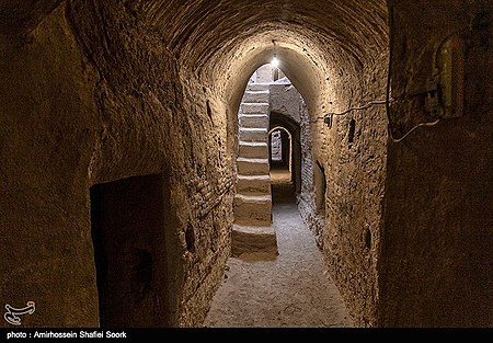 Saryazd Castle 2019-06-09 09.jpg
