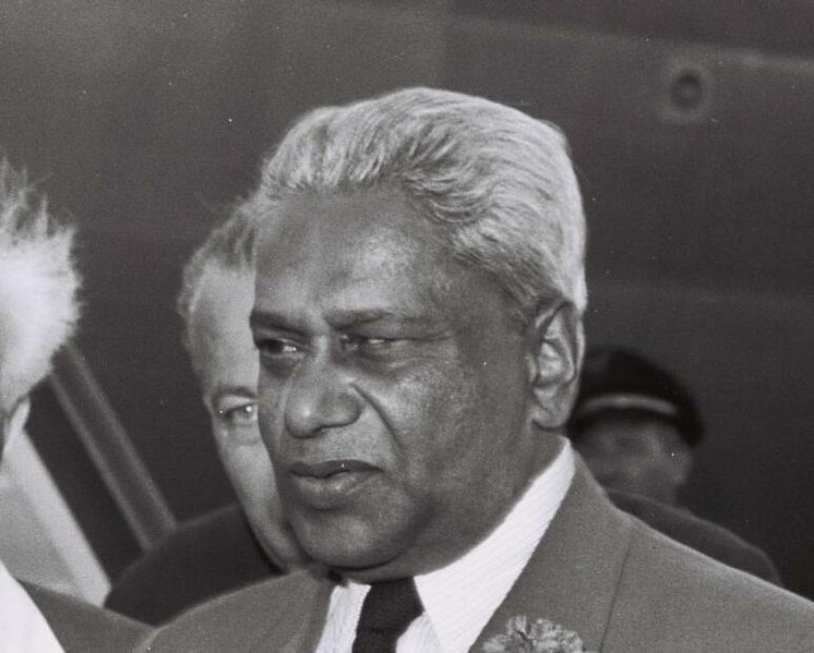 File:Seewoosagur Ramgoolam - David Ben Gurion 1962 (cropped).jpg