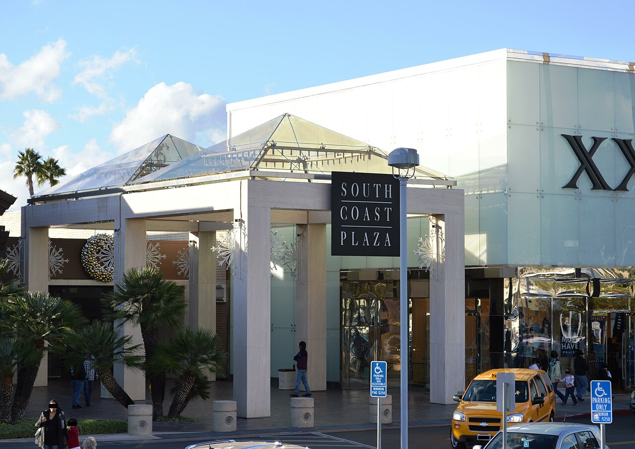 South Coast Plaza - Wikipedia