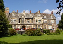 St John's College, Cardiff - Școala principală (decupată) .JPG