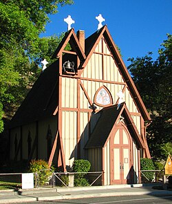 Pohled na biskupský kostel svatého Tomáše SE - Canyon City Oregon.jpg