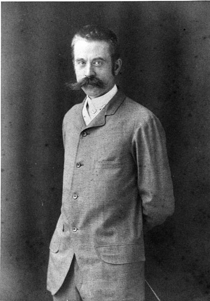 File:Stanford White in 1895.jpg