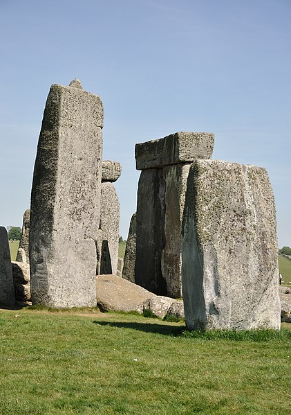 File:Stonehenge DSC 6780.jpg