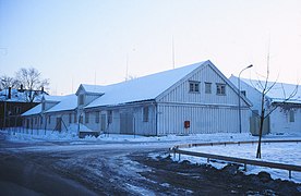 1. Lavetthusene i Bispegata 11, her sett fra Sverres gate (1987)